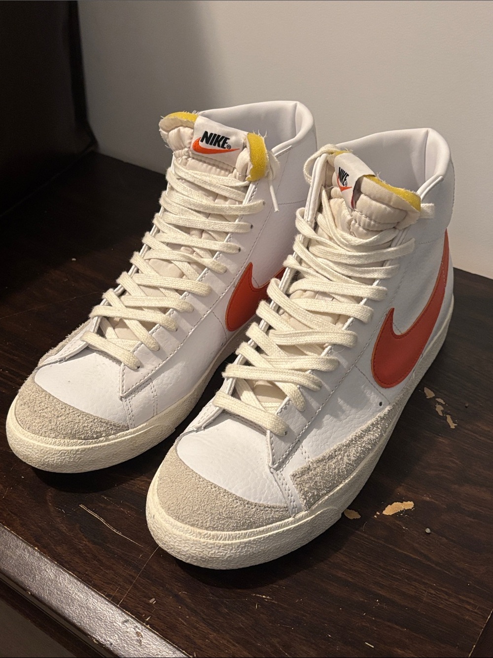 Nike Blazer Mid ’77 Vintage White Orange High Top Sneakers